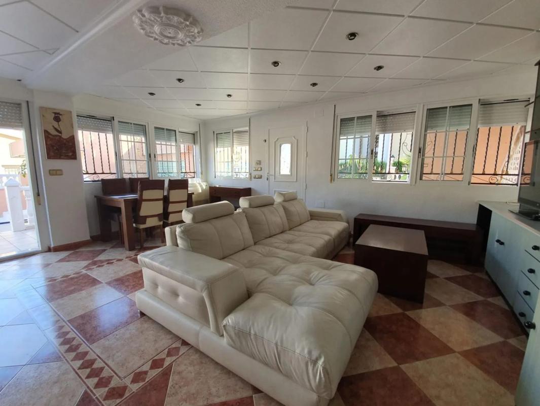 Properties for sale and rent in Spain photo 5