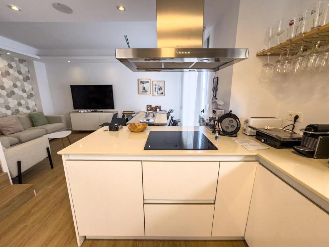 Properties for sale and rent in Spain photo 2