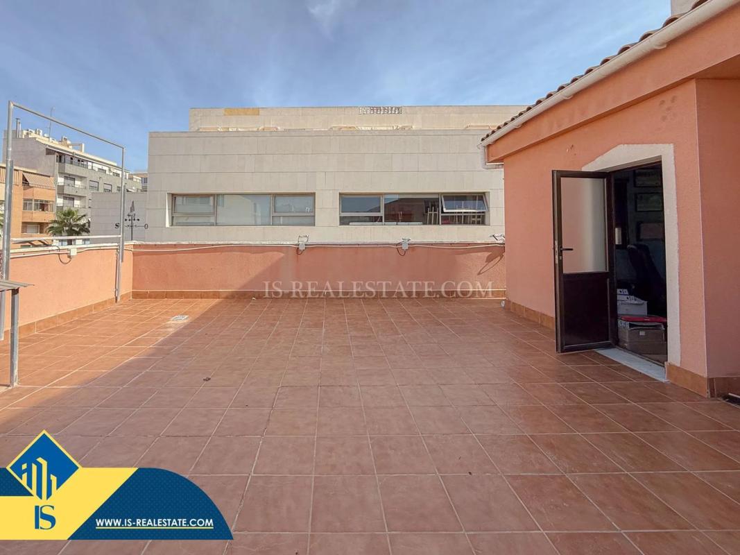 Propiedades en venta y alquiler en España photo 5