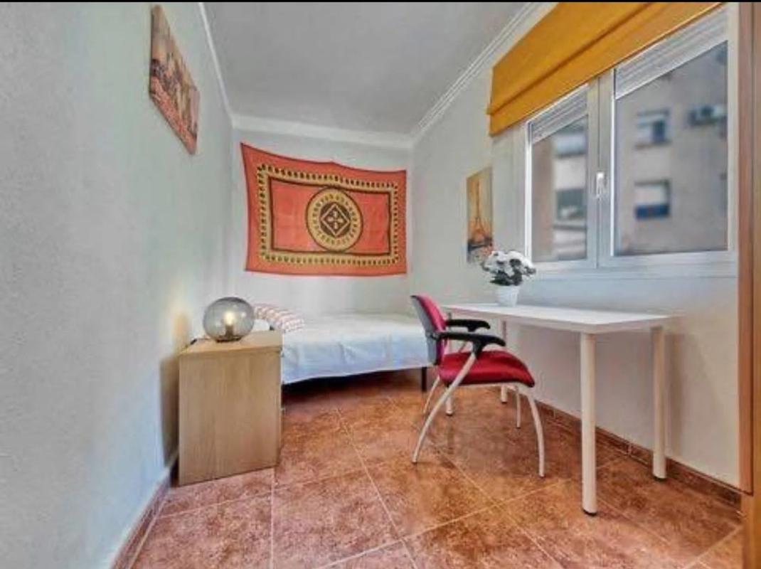 Propiedades en venta y alquiler en España photo 2