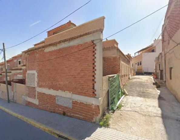 Edificio en Crevillente photo 3