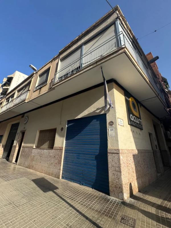 Propiedades en venta y alquiler en España photo 4