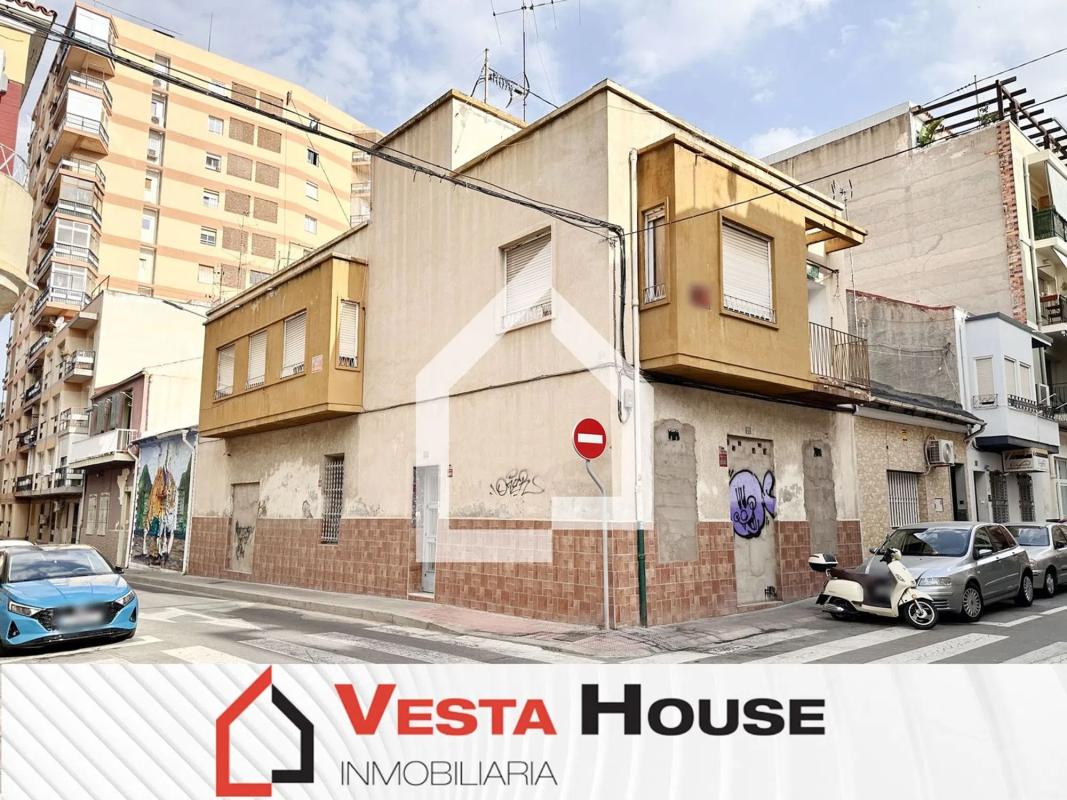 Propiedades en venta y alquiler en España photo 1