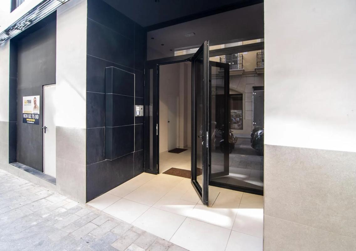 Edificio Residencial de 712m2 en venta en Alicante / Alacant photo 3