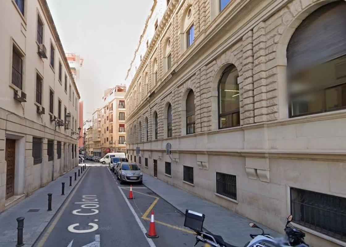 Propiedades en venta y alquiler en España photo 1