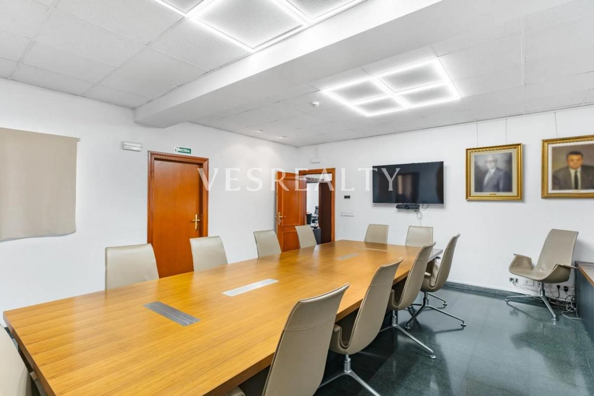 Properties for sale and rent in Spain photo 4