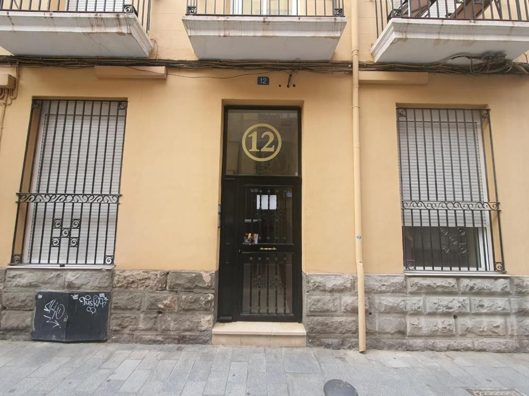 Propiedades en venta y alquiler en España photo 3
