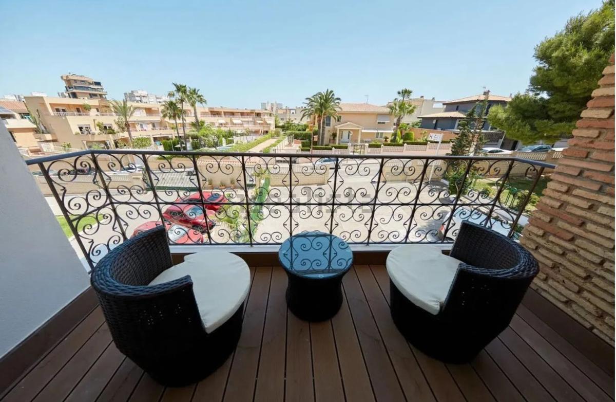 Edificio Residencial de 600m2 en venta en Alicante / Alacant photo 5
