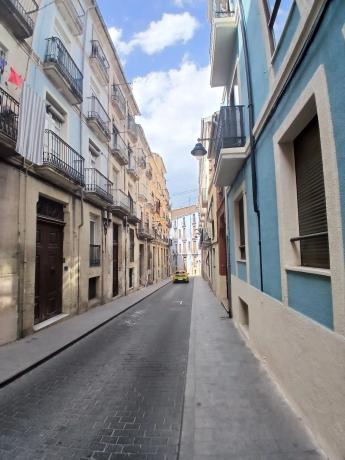 Edificio residencial thumbnail 1
