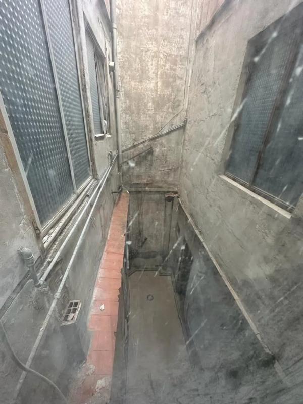 Budynek Mieszkalny o powierzchni 545m2 na sprzedaż w Alcoy photo 5