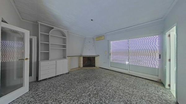 Edificio en Onil photo 4
