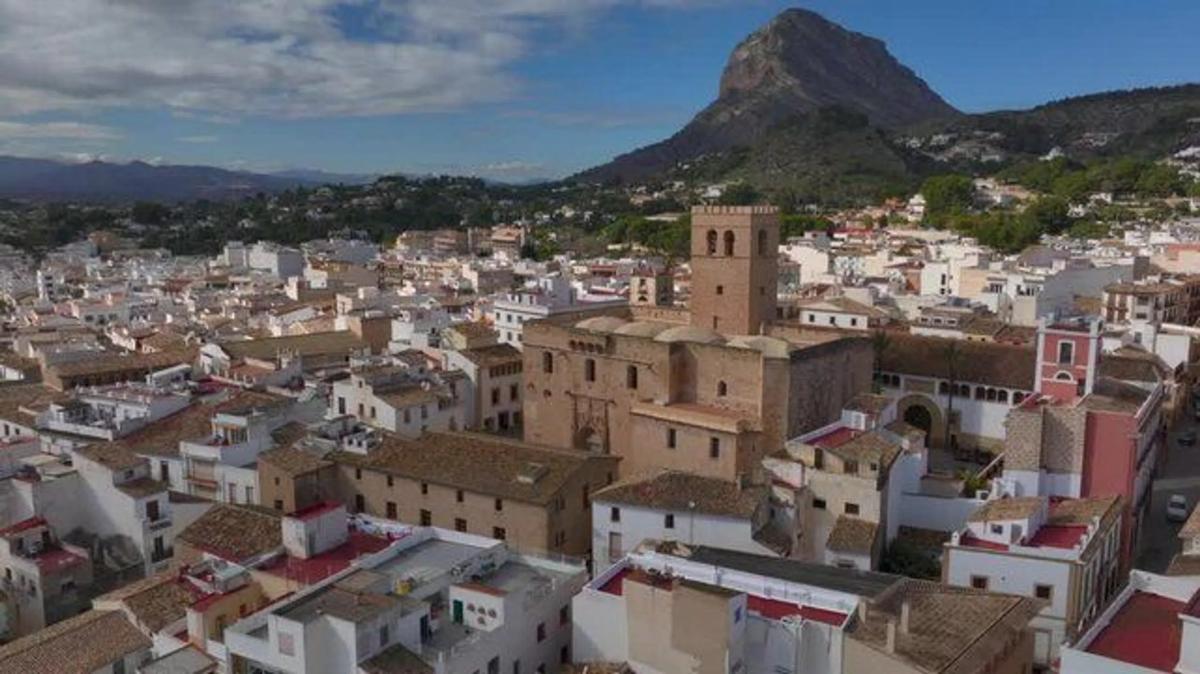 Propiedades en venta y alquiler en España photo 4