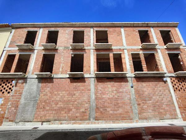 Edificio de uso mixto en calle L'era, 14 photo 4