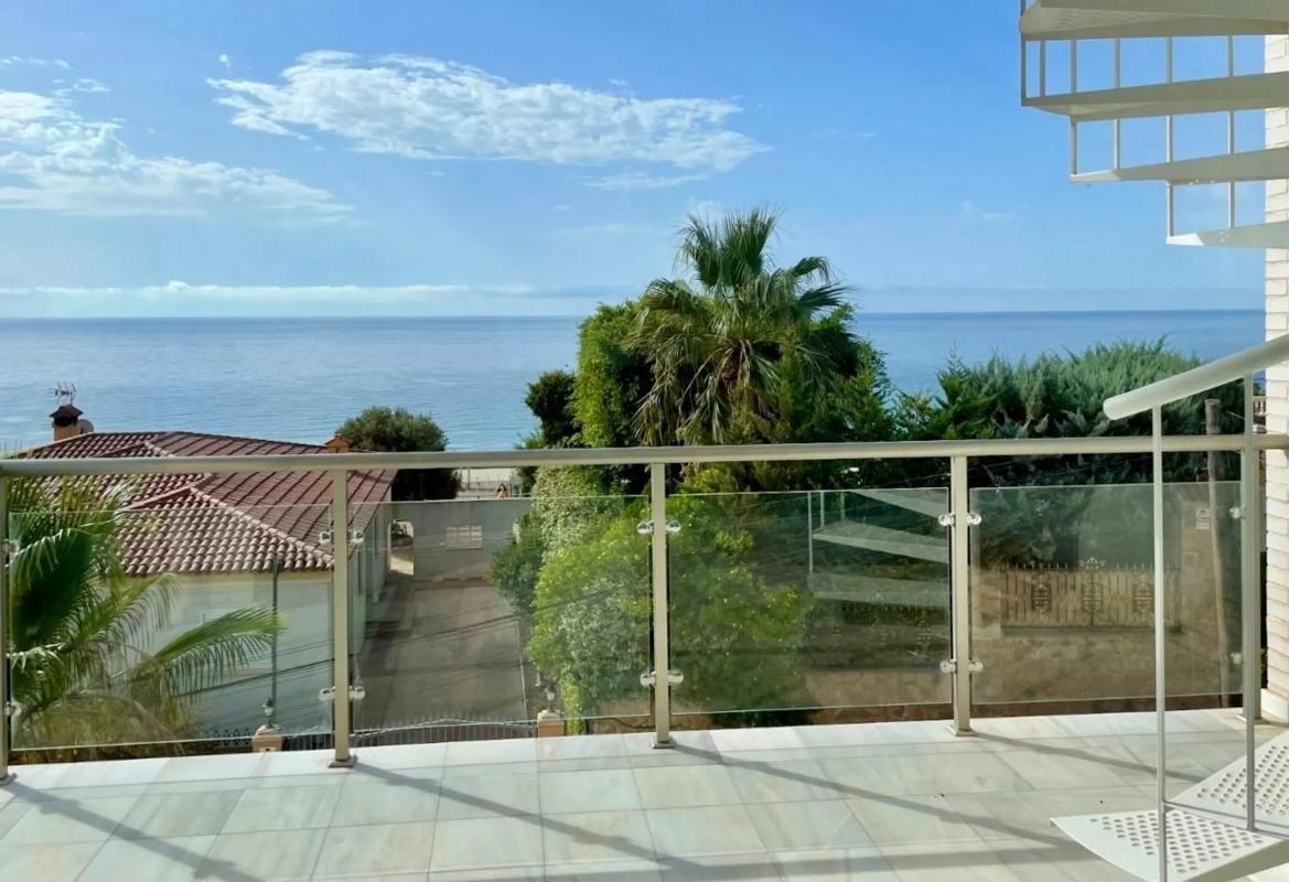 Edificio Residencial de 835m2 en venta en La Villajoyosa / Vila Joiosa photo 5