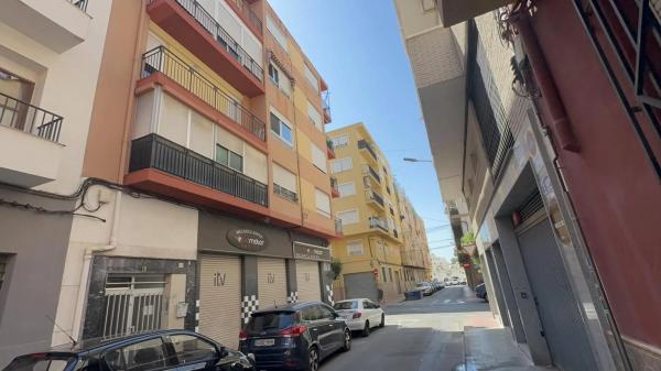 Edificio en calle Francisco de Quevedo thumbnail 2
