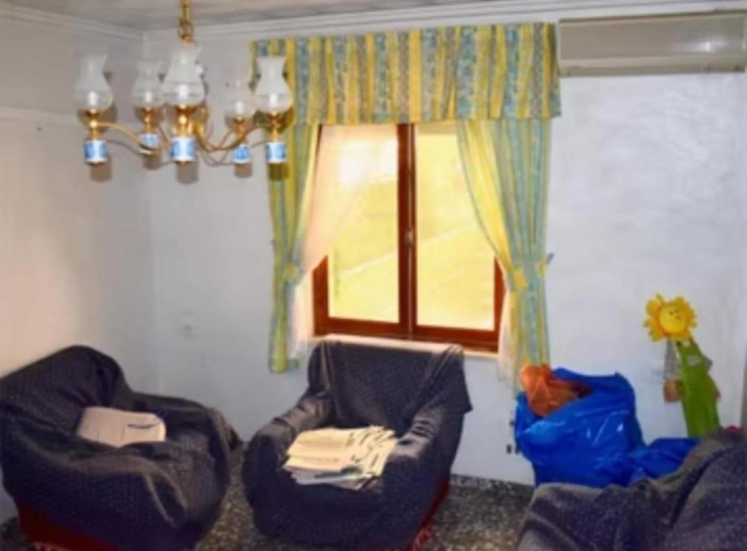 Building Residential of 217m2 for sale in Monovar photo 3