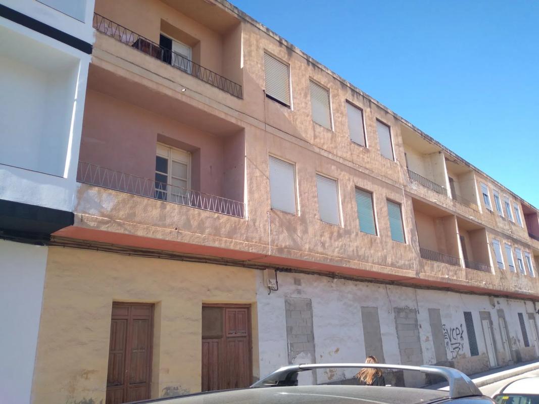 Propiedades en venta y alquiler en España photo 2