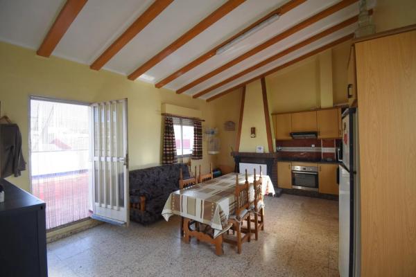 Edificio en San Crispín - Huerta Nueva - Estación photo 1