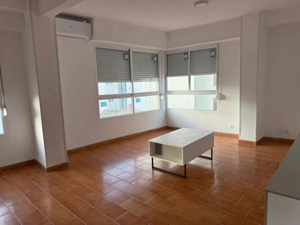 Piso en venta en Calle de la Corredera, 31 c, Villena
 photo 1