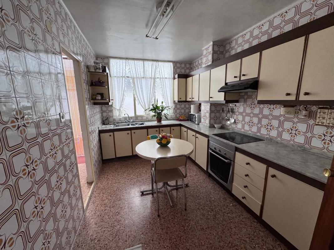 Продажа квартиры на CL ESCULTOR NAVARRO SANTAFE, Вильена
 photo 2