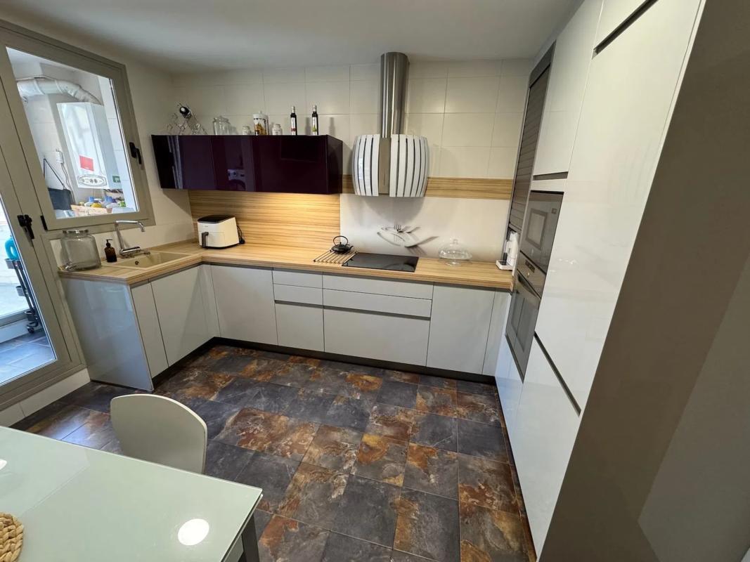 Продажа квартиры на Calle el Hilo, Вильена
photo 4