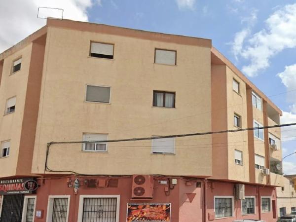 Квартира на продажу на  Calle la Libertad, 7, Сакс photo 2