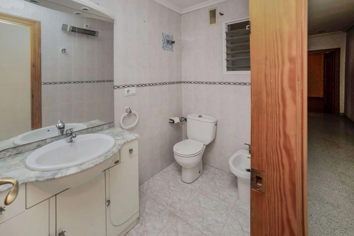 Sprzedaż mieszkania w Calle Azahar, 79, Almoradí
photo 1