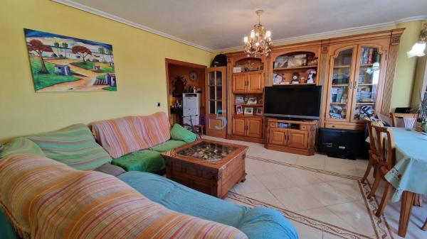 Apartment for sale in Almoradí, Almoradí thumbnail 2
