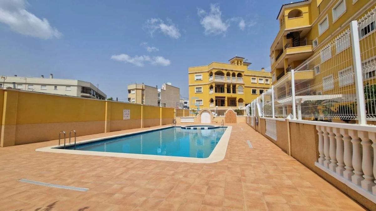 Sale of apartment in Almoradí, Almoradí
photo 5