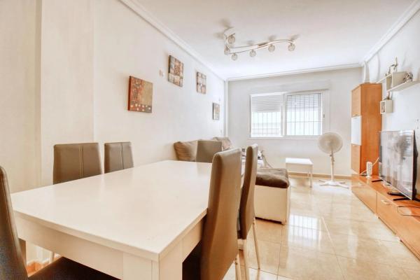 Apartment for sale in Calle Cuba, Almoradí photo 1