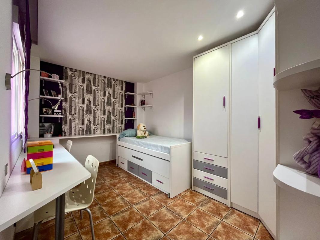 Sale of apartment in Calle los Lirios, 42, Almoradí
 photo 3