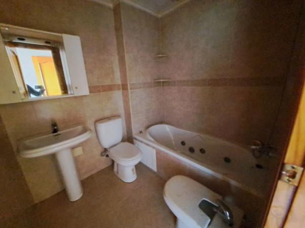 Apartment for sale in  Calle Larramendi, 28, Almoradí photo 4