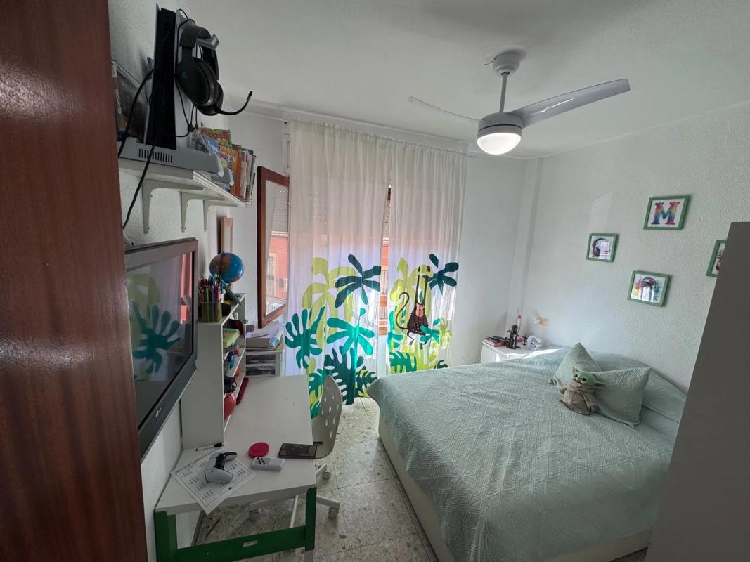 Продажа квартиры на Calle Excautivos, 2, Бигастро
photo 5
