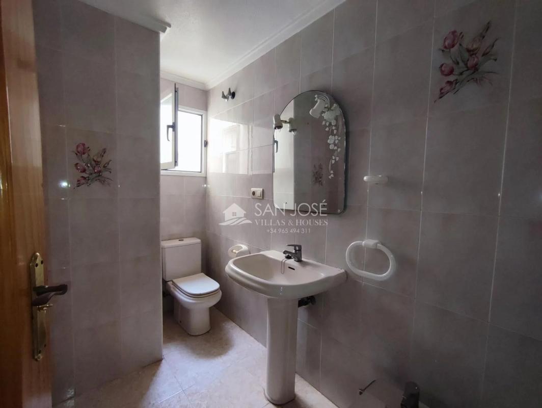 Sale of apartment in Piso en Catral, Catral
photo 5