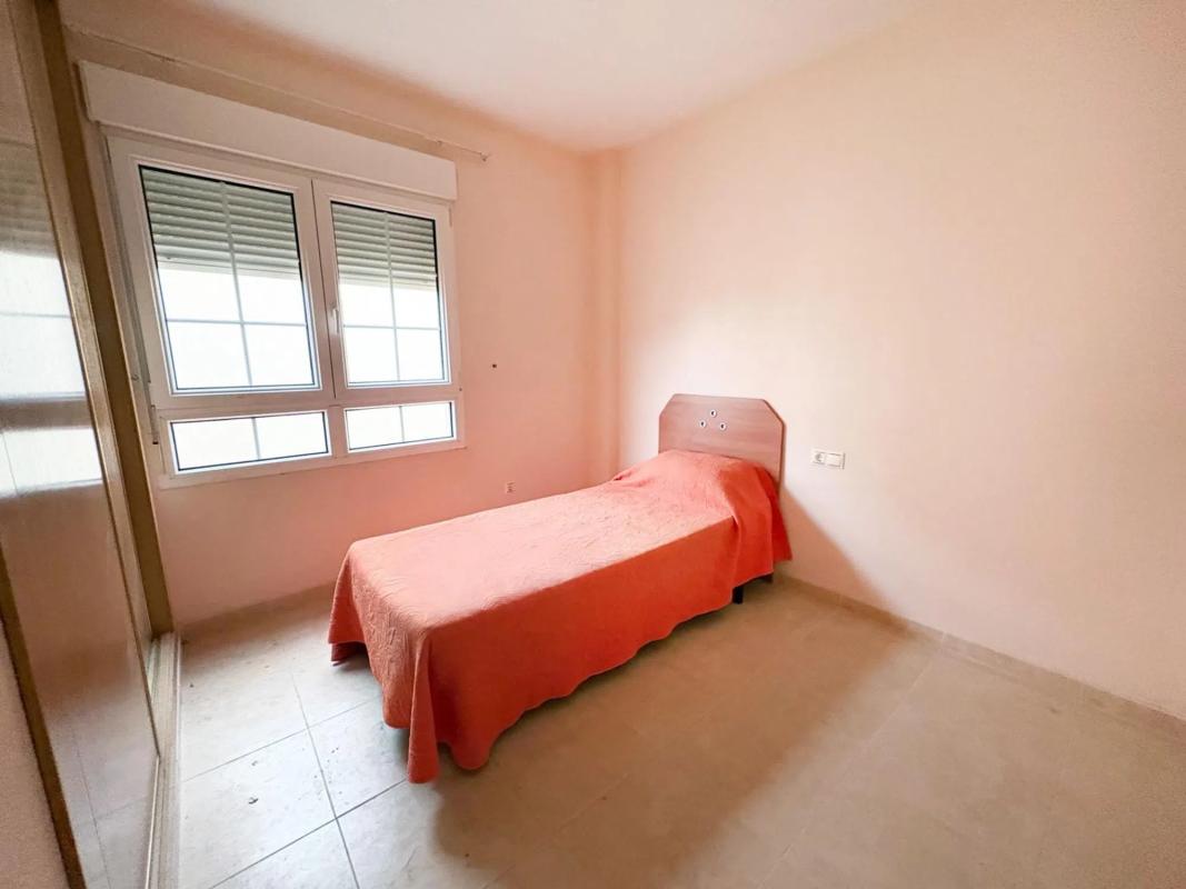 Sale of apartment in Calle Almoradí, Daya Nueva
photo 5