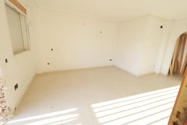 Sale of flat in Formentera del Segura, Formentera del Segura
 photo 1