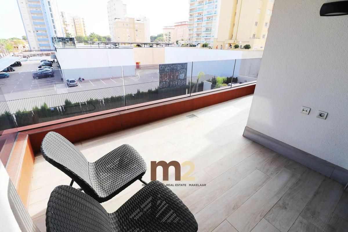 Venta de piso en AV PUERTO DEL, Guardamar del Segura
 photo 3