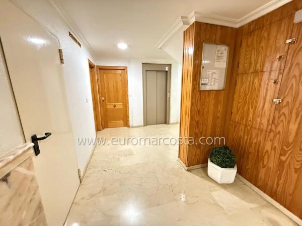 Piso en venta en Avenida de Cervantes, Guardamar del Segura
 photo 4