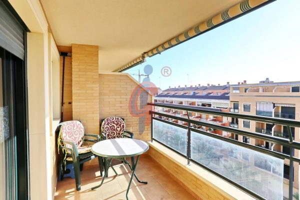 Piso en venta en Puerta de Damasco, 2, Guardamar del Segura
thumbnail 2