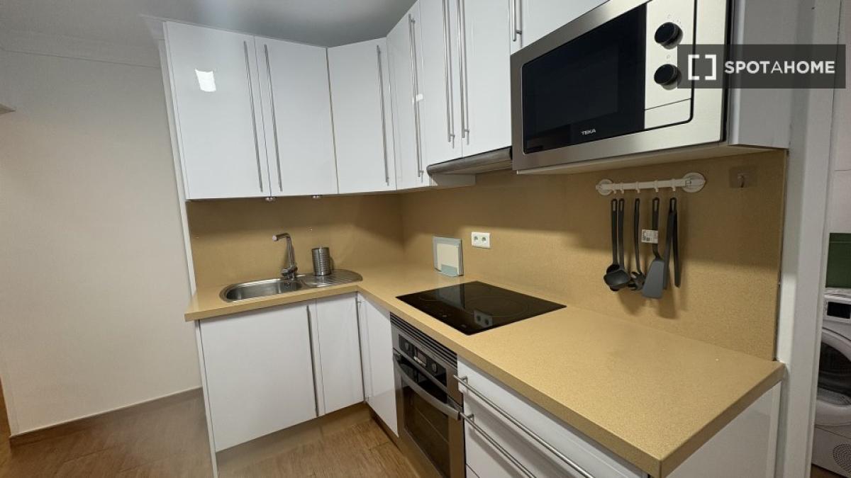 Недвижимость на продажу и в аренду в Испании photo 3