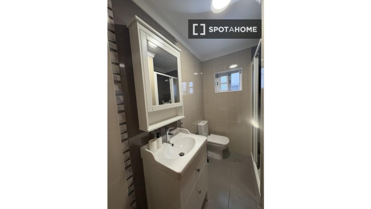 Недвижимость на продажу и в аренду в Испании photo 4