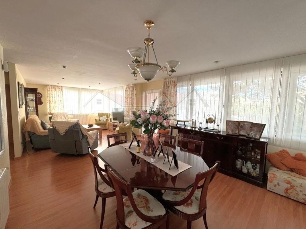 Properties for sale and rent in Spain photo 5