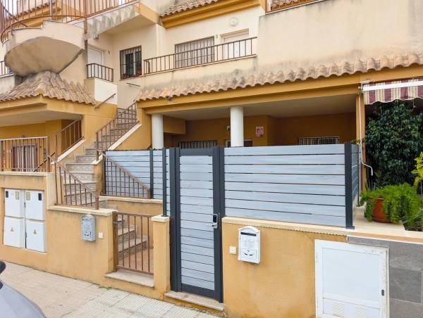Chalet adosado photo 3
