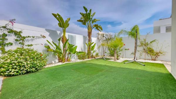 Independent chalet for sale in Calle Murillo, Benijofar
photo 1