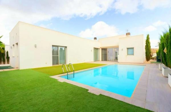 Casa independiente photo 1