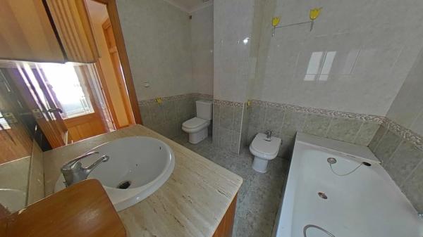 Piso en venta en Avenida de Sommieres, Callosa de Segura
 photo 2
