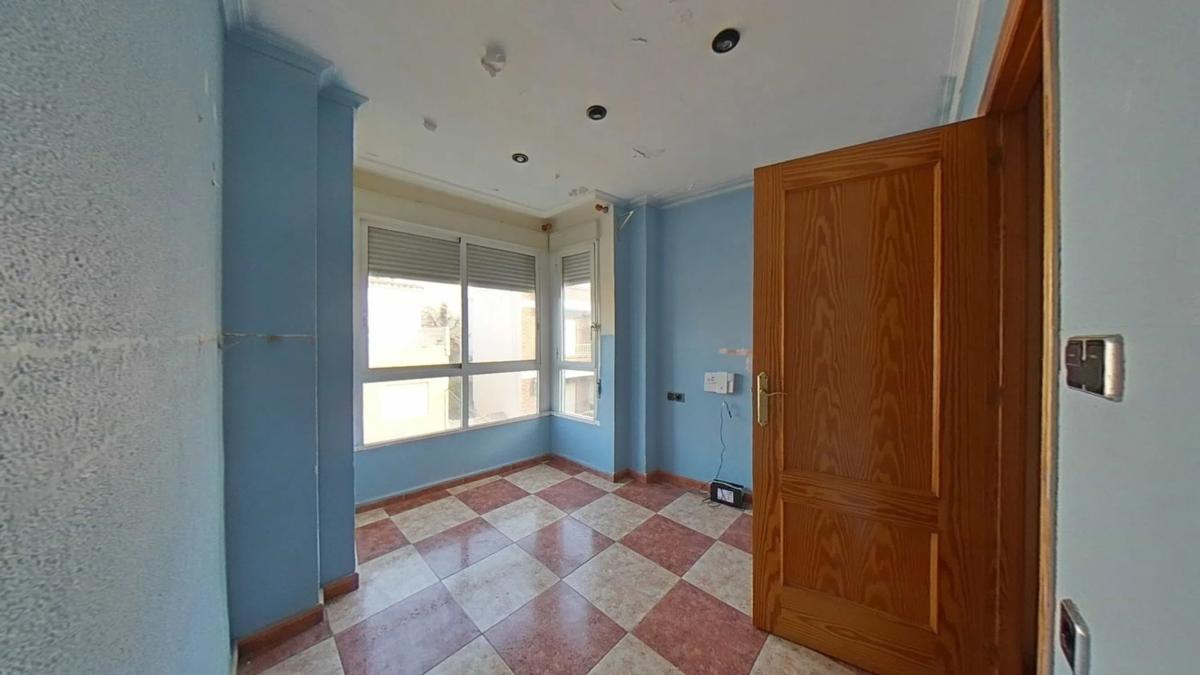 Продажа квартиры на Avenida de Sommieres, Каллоcа-де-Сегура
 photo 5