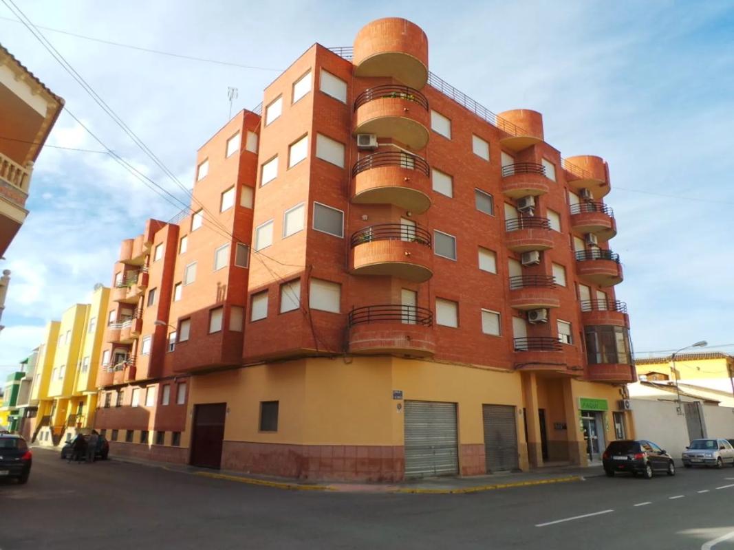 Продажа квартиры на Calle València, Катрал
photo 1