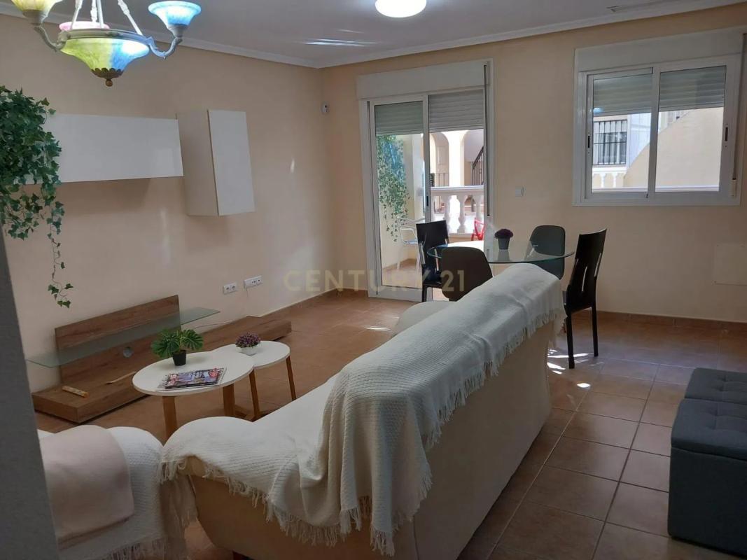 Продажа квартиры на Calle Maestro Serrano, 4, Долорес
photo 1