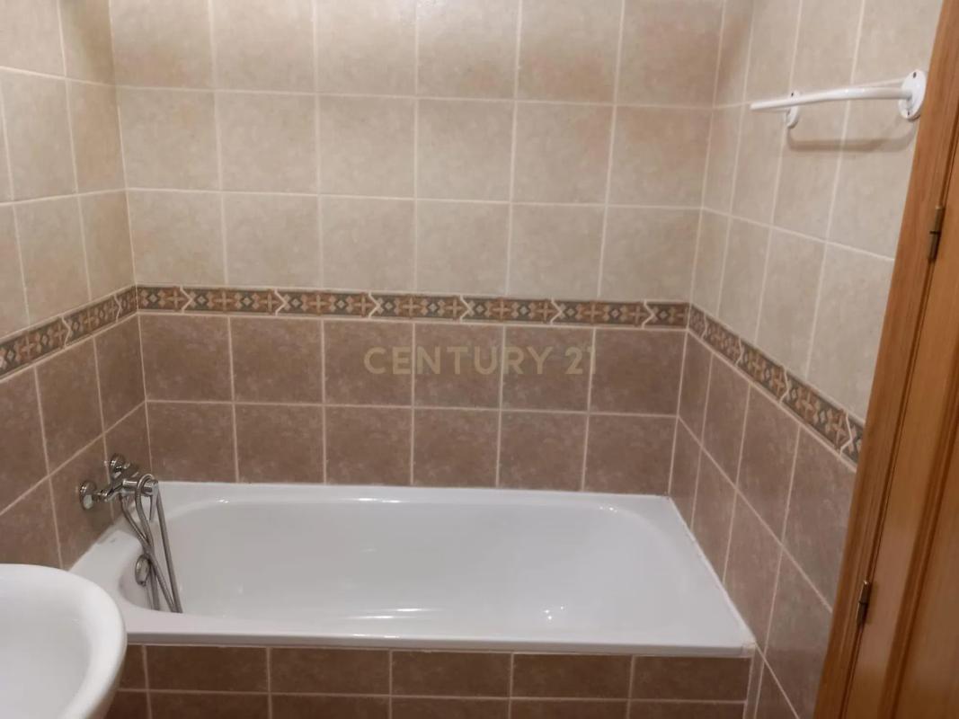 Продажа квартиры на Calle Maestro Serrano, 4, Долорес
photo 3